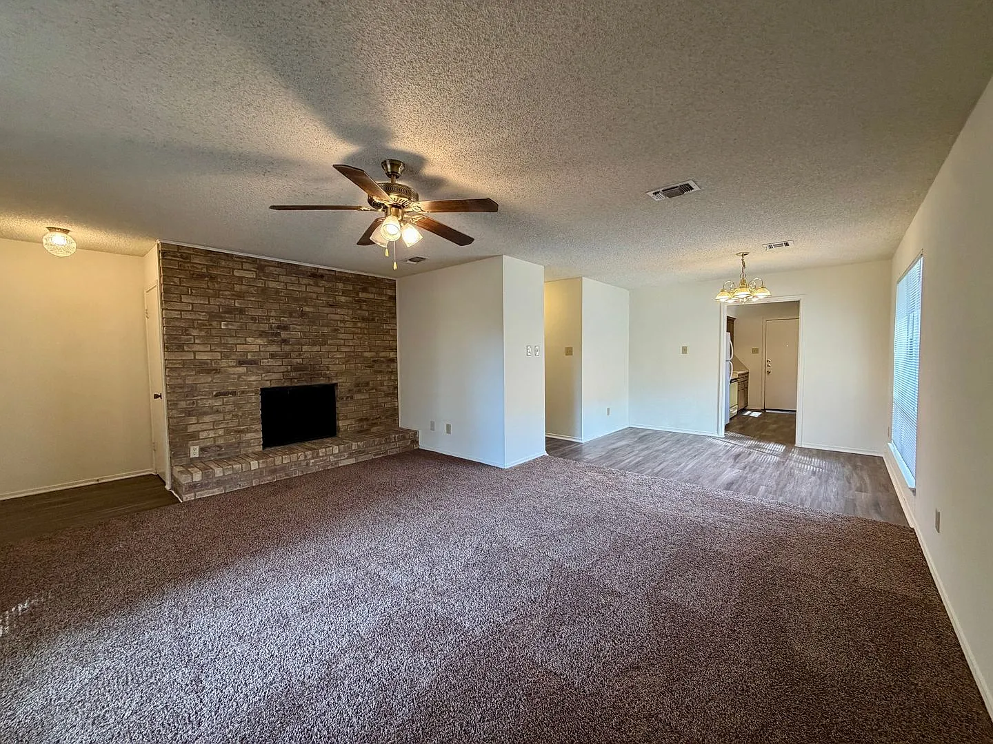 Duplex — Photo 3