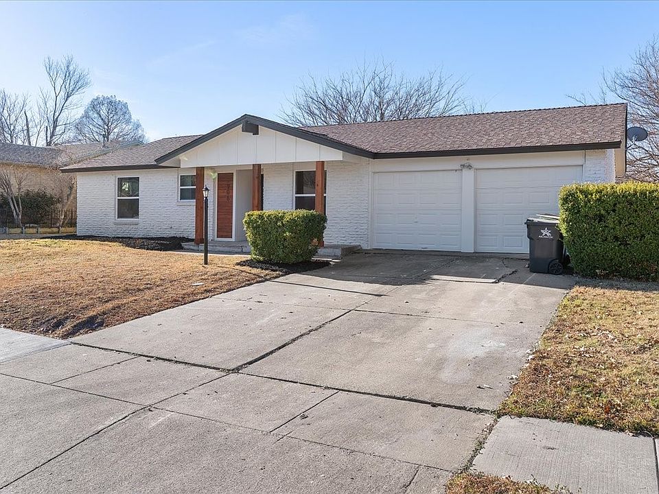 1st image of 706 N Hunters Glen Cir