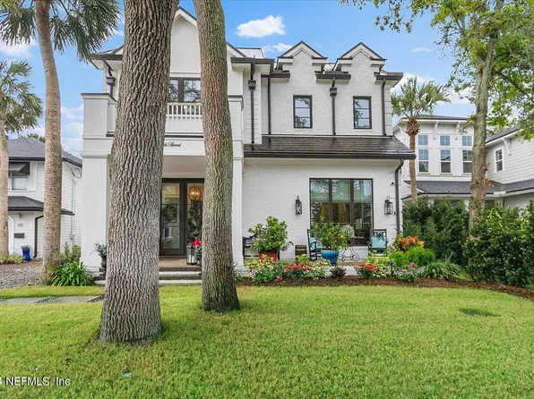 332 4TH Street, Atlantic Beach, FL 32233