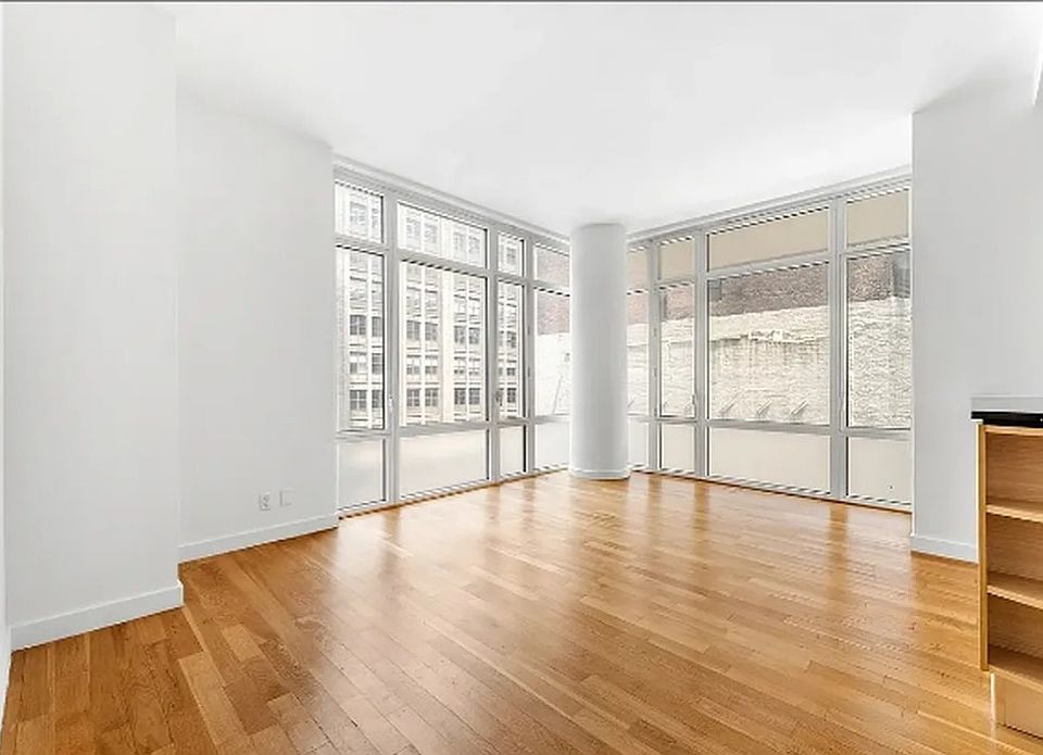 1st image of 325 5th Ave APT 15D
