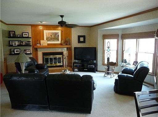 5th image of 6600 Bowman Ct NE