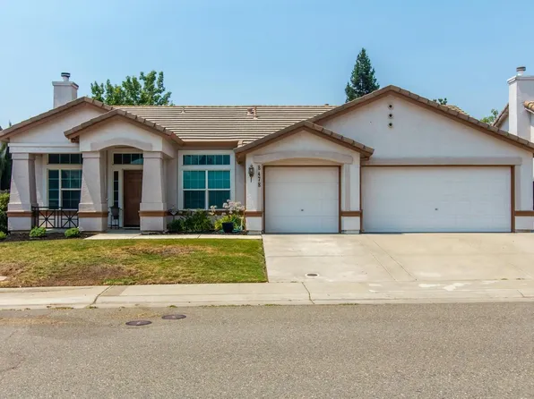 8478 Alameda Park Dr, Elk Grove, CA 95624