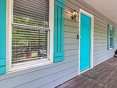 3 bed, 2000 sqft, $1,900 — Photo 2