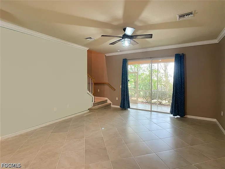 10302 Via Colomba Cir — Photo 4