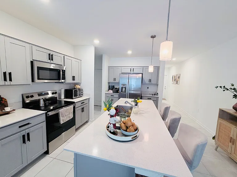 2715 Gentle Rain Dr — Photo 5