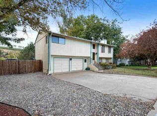 7307 W 13th Ave, Kennewick, WA 99338