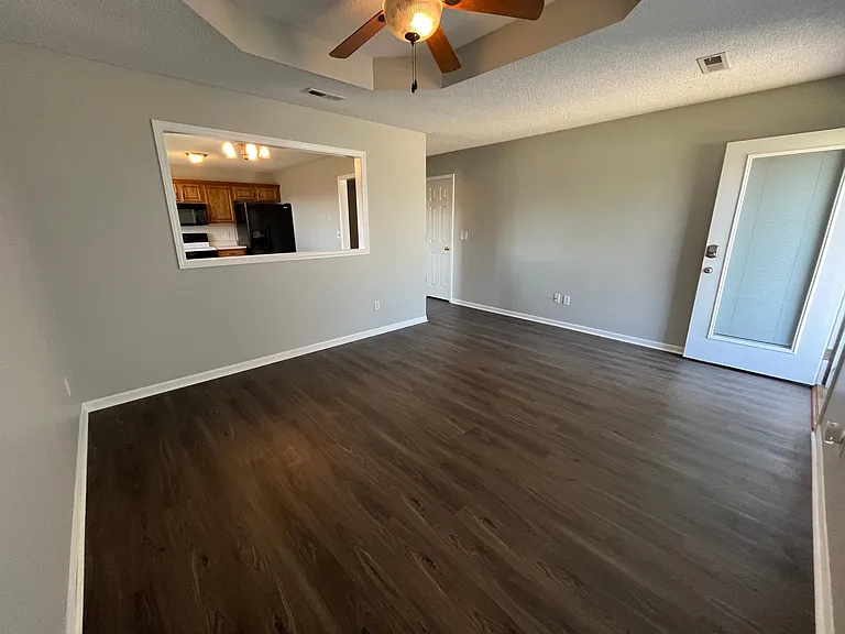 1417 SW Blue Branch Dr — Photo 5
