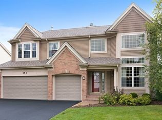 153 Savoy Dr, Cary, IL 60013