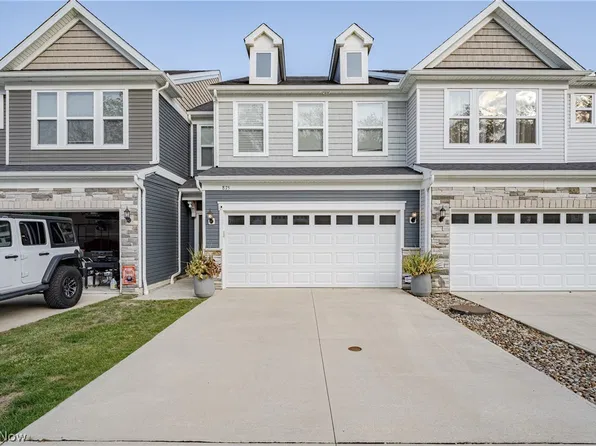 875 S Parkside Dr, Westlake, OH 44145