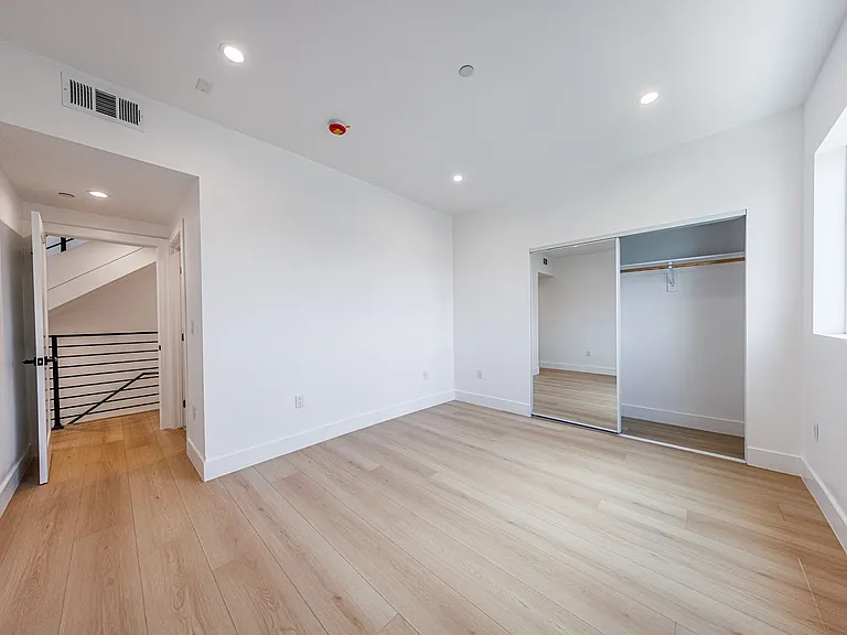 1063 S. Corning St. — Photo 23