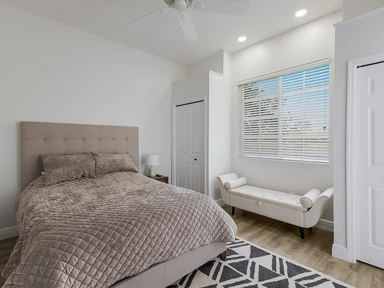 9405 Boxthorn Pl — Photo 72