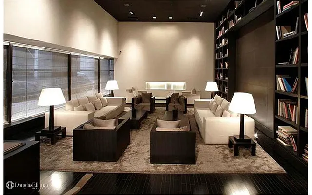 Rented by Douglas Elliman | media 16