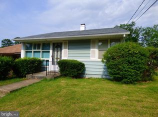 1912 Barlowe Pl, Landover, MD 20785