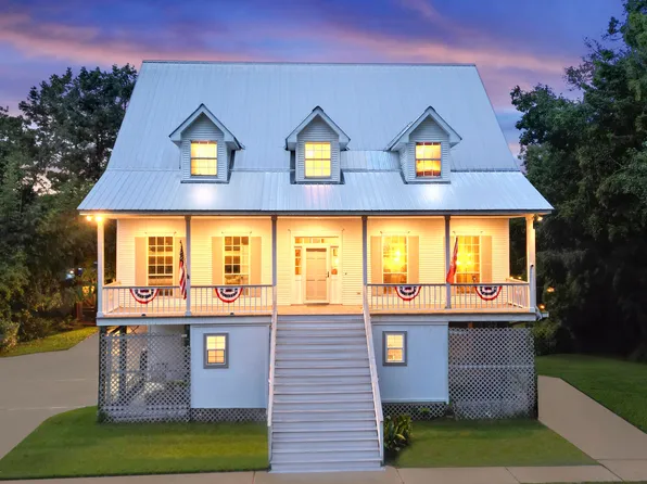 68335 Taulla Dr, Covington, LA 70433