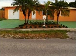 11230 SW 40th Ter, Miami, FL 33165