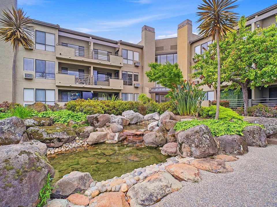 1st image of 39078 Guardino Dr APT 208