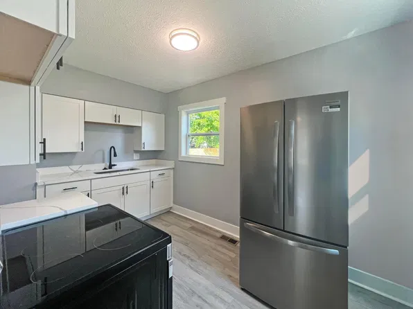 2242 Lexington Ave, Columbus, OH 43211