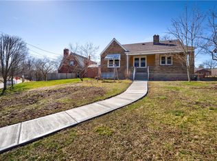 2024 Warriors Rd, Pittsburgh, PA 15205