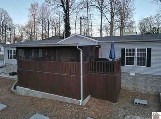 86 Low Rd, Benton, KY 42025