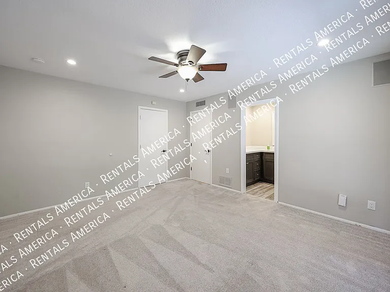 15811 E Richwood Ave — Photo 30