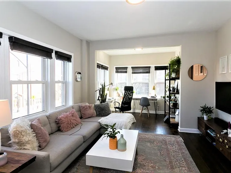 1604 W Berwyn Ave #2W — Photo 5