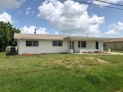 1021 NE Pine Island Ln, Cape Coral, FL, 33909
