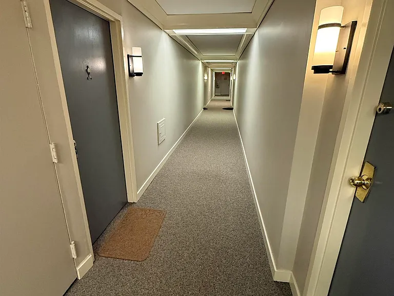 1800 Jefferson Park Ave #310 — Photo 12