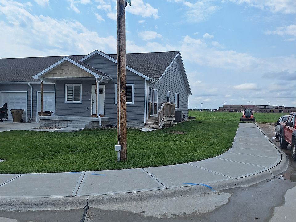 1st image of 1116-1118 Jake Dr
