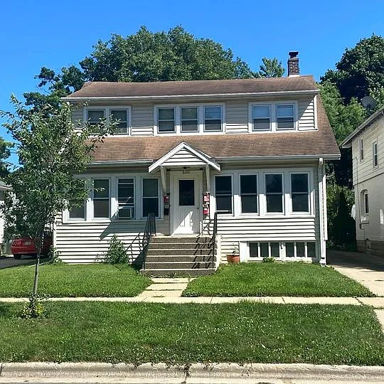 2111 E Dayton St #1 — Photo 14