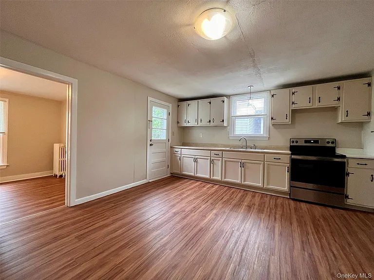35 S Remsen Ave #2 — Photo 6