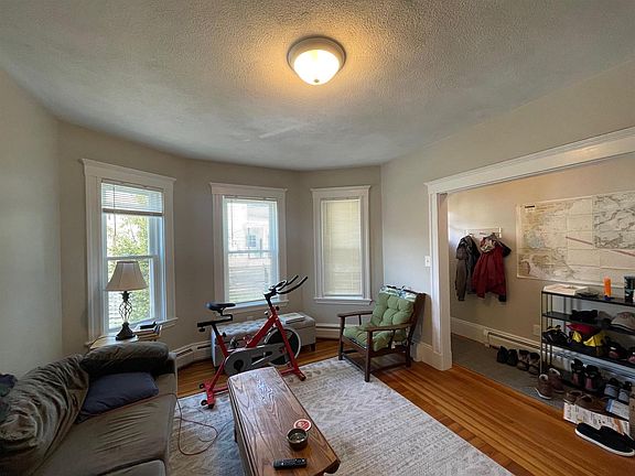 5th image of 9 Belmont Sq