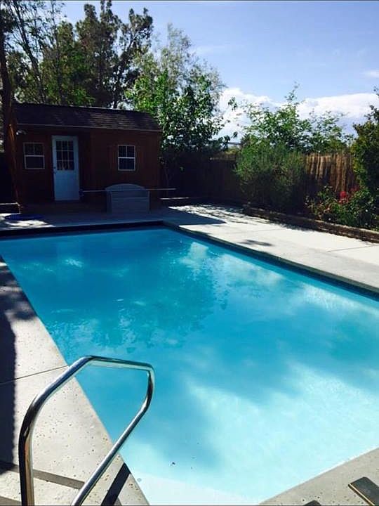 Ahtletic Pool