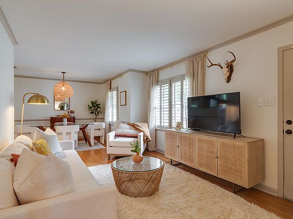 5th image of 4952 Mockingbird Ln