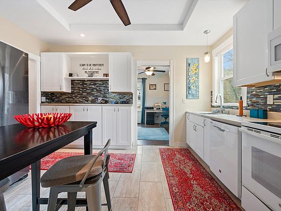 5th image of 219 Brunswick Avenue