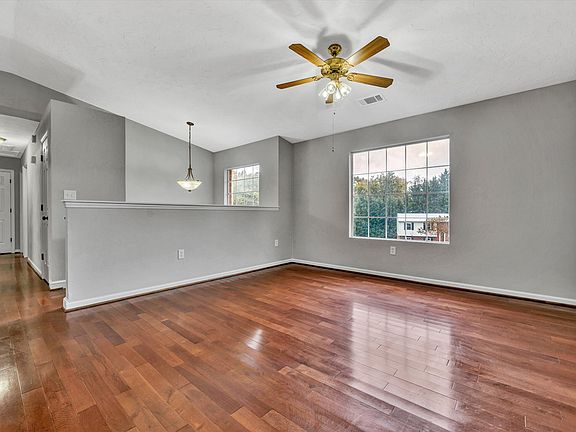 2nd image of 1703 Brad Ct