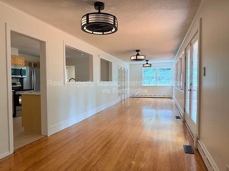 620 Carr St — Photo 18