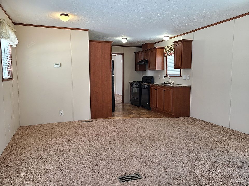1st image of 300 Kristy Jo St #10