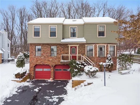 3151 Seneca Ct, Gibsonia, PA 15044