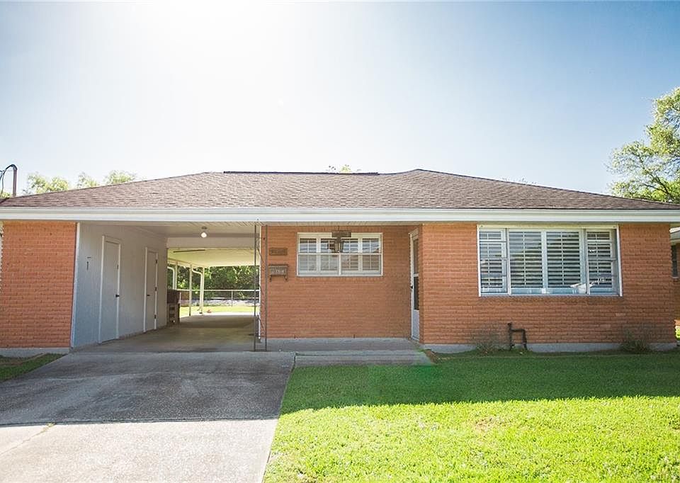 1st image of 118 Ravey St