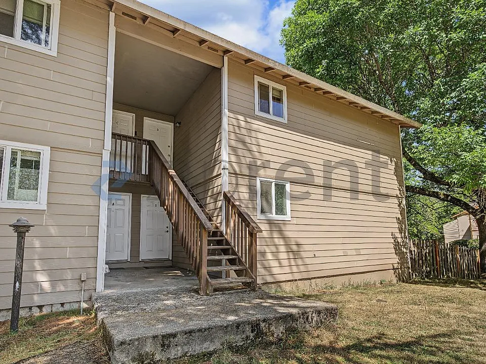 9660 SW Prairie Ter #D