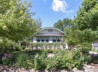 356 Jewett St, Elgin, IL 60123