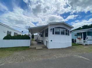 3 1st St, Beacon Falls, CT 06403