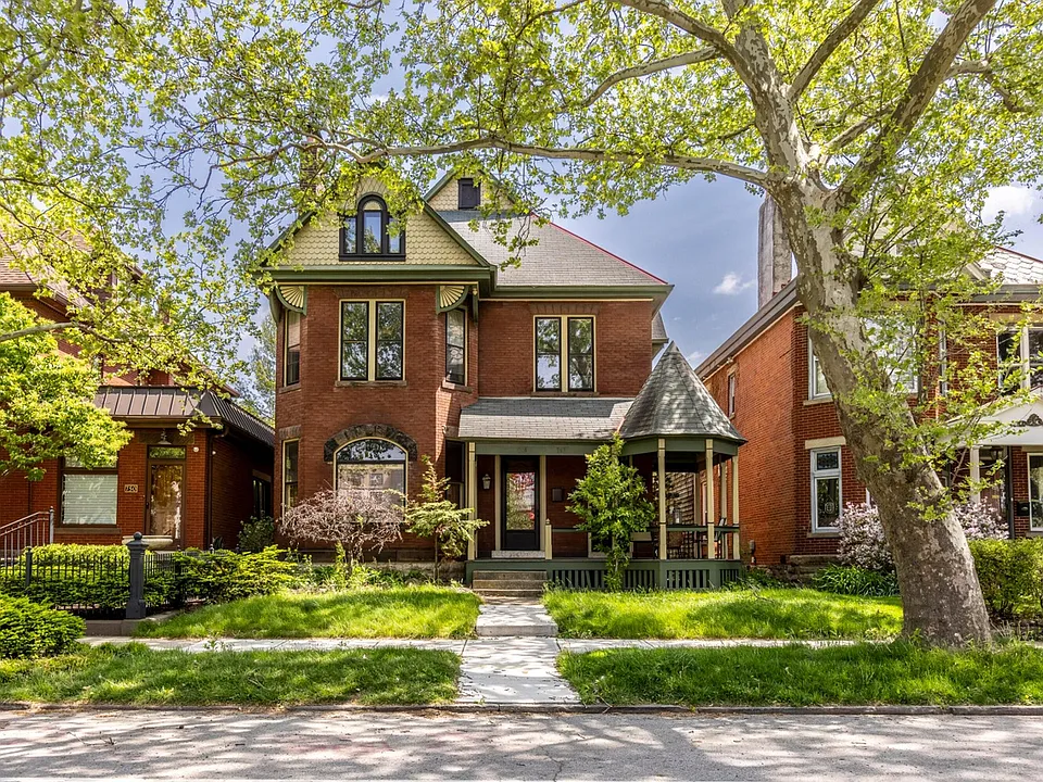 746 Neil Ave