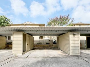 9433 Pagewood Ln, Houston, TX 77063