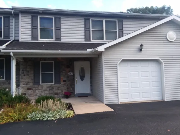 743 Galen Dr #743, State College, PA 16803