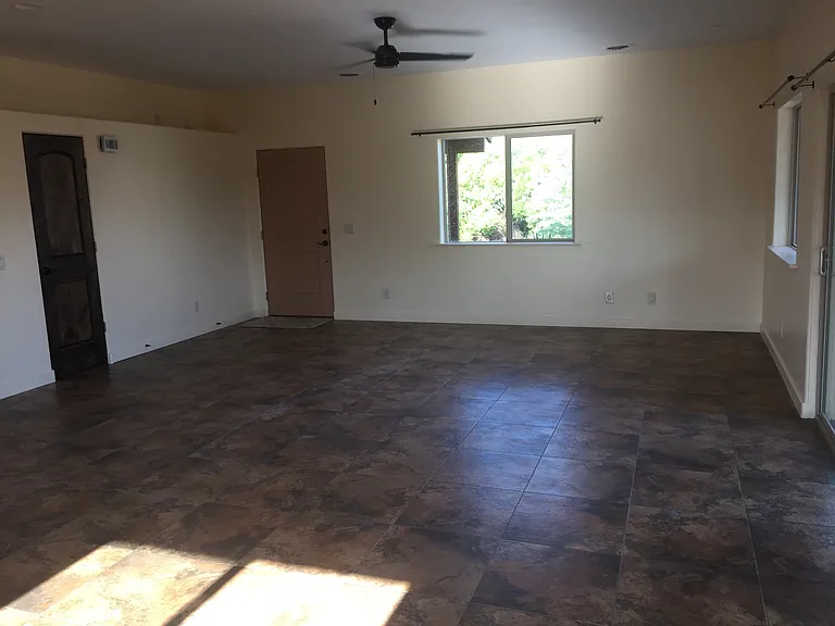1260 N Speedway Pl — Photo 7