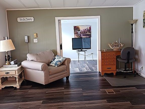 3rd image of 10858 1st Ln N