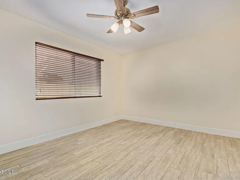 1037 N 84th Pl — Photo 14