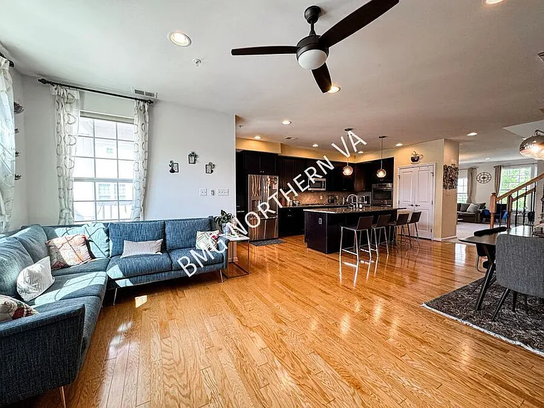 3190 Yeager Dr — Photo 15