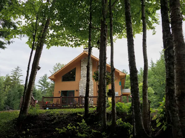 427 High Meadow Road, Burke, VT 05832